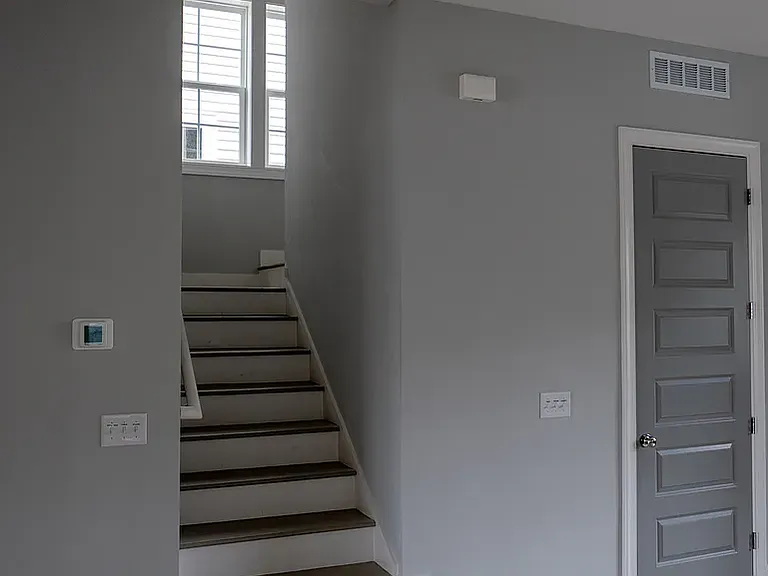 1113 Starkville St — Photo 11