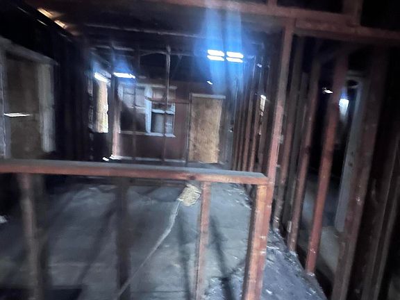 4th image of 2322 Industrial Blvd