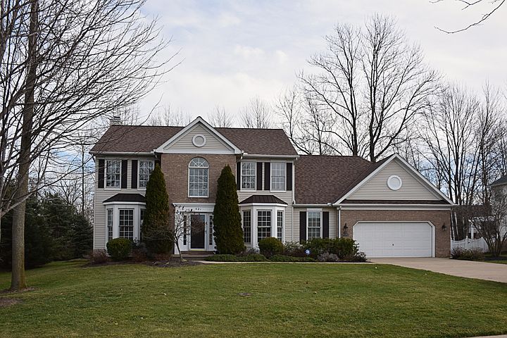 1st image of 521 Parkside Dr