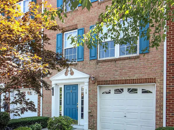 19 Saxton Road #58, Farmingdale, NJ 07727