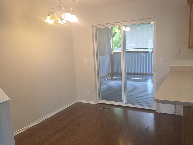 S Sunset Dr — Photo 9