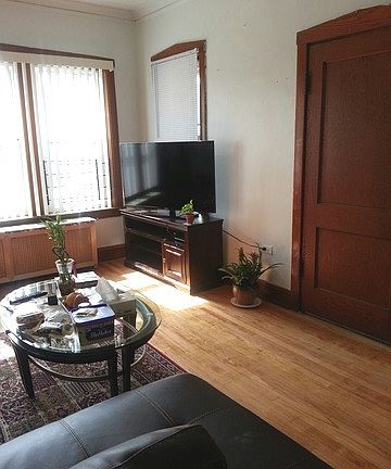 4th image of 4227 S Mozart St