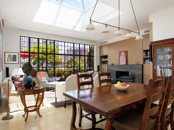 205 East 69th Street image 1 of 24