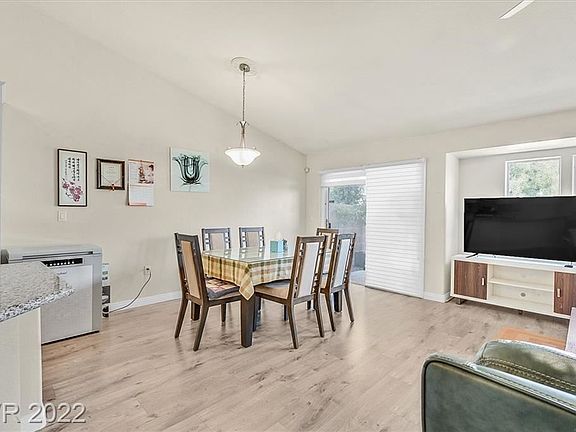 4th image of 11070 Ampus Pl