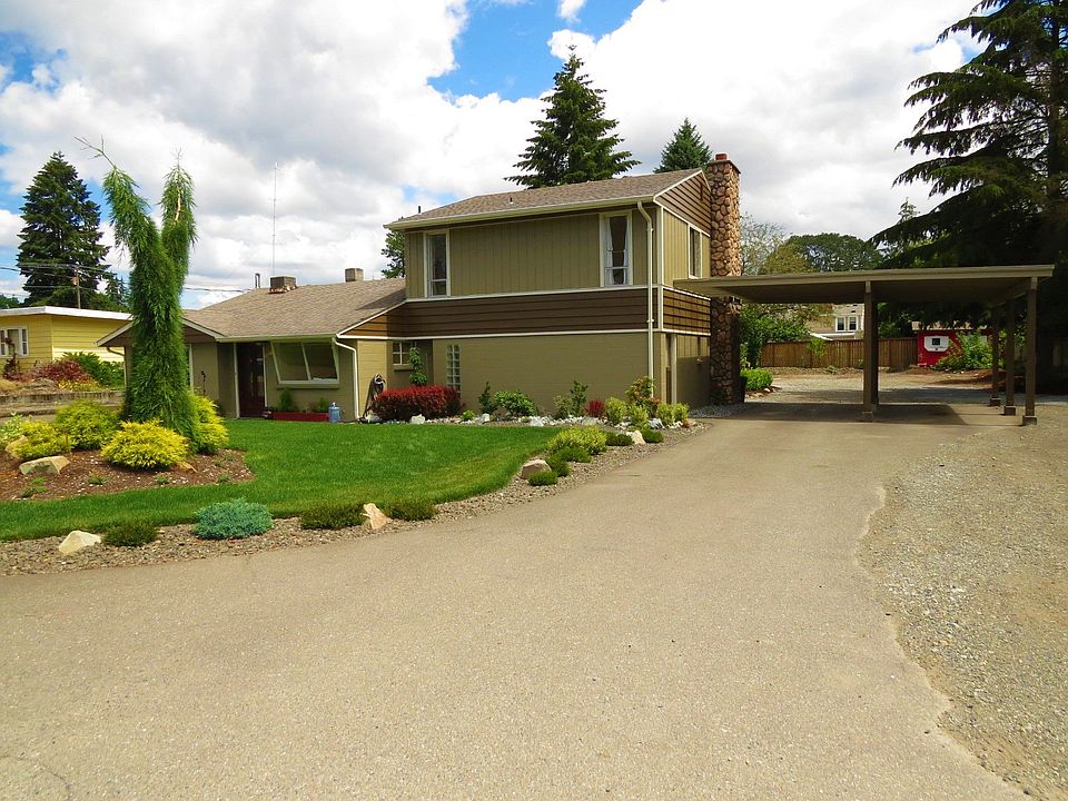 1st image of 10215 Oak Ln SW