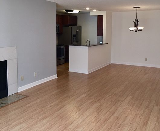 3rd image of 11 Hamiltons Bay Ct #855-11-855