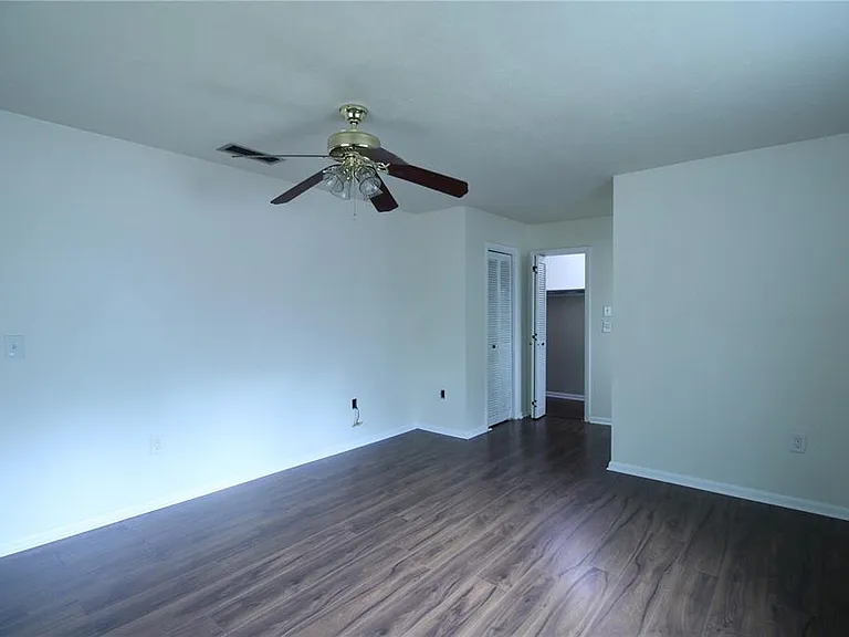 1624 SW 77th Ter — Photo 6