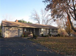 125 Crestridge Dr, Vernon, CT 06066