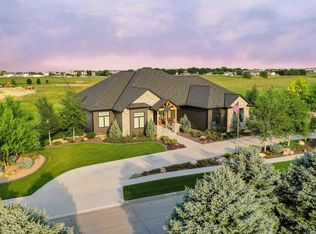 5903 6th Ave, Kearney, NE 68845