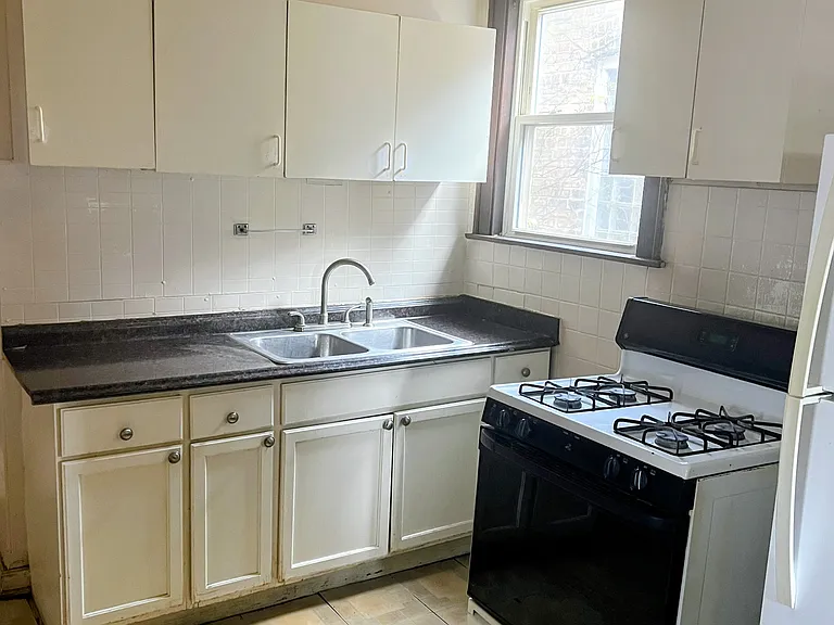 4919 W Thomas St #1 — Photo 4