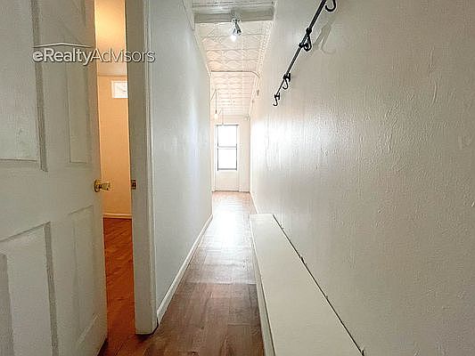 3rd image of 325 E 9th St #A