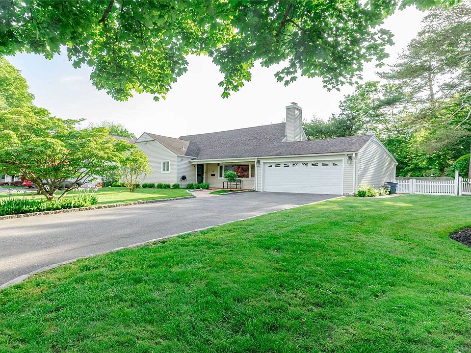 1st image of 33 Bluebird Dr