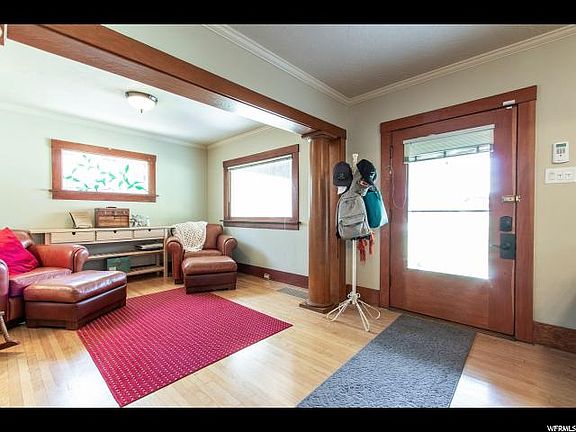 3rd image of 1464 E Browning Ave