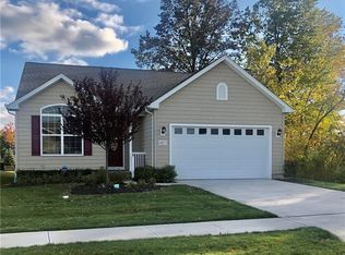 4423 Meadow Lark Dr, Lorain, OH 44053