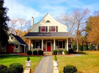 425 Chestnut St, Eden, NC 27288