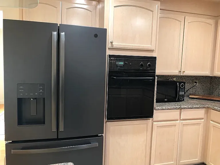 443 Central Ave — Photo 2