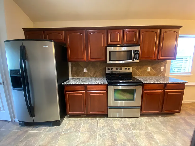 6004 Cobalt Ln — Photo 10