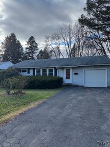 119 Gordon Rd, North Syracuse, NY, 13212