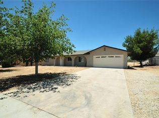 16000 Village Dr, Victorville, CA 92394