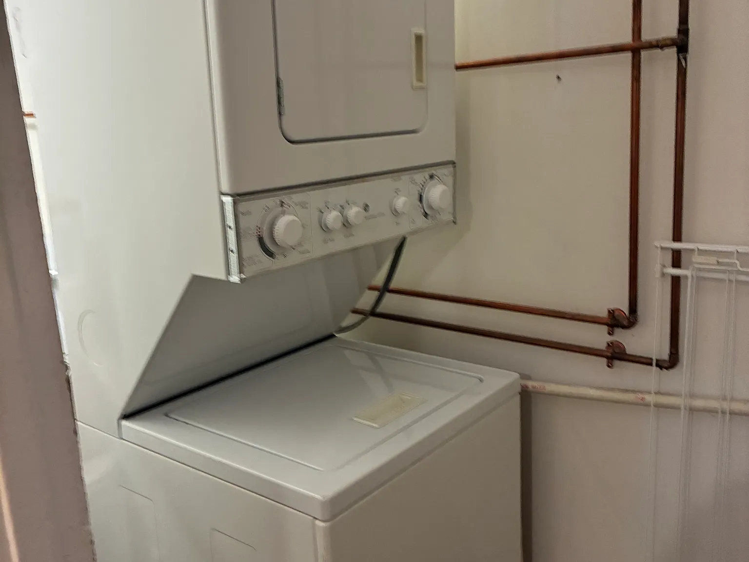 1 bed, 530 sqft, $2,500 — Photo 2