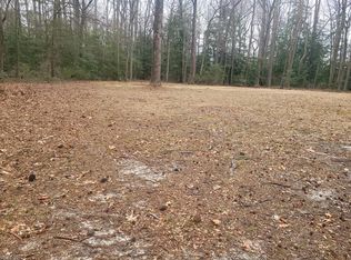 5 Glass Rd, Hayes, VA 23072