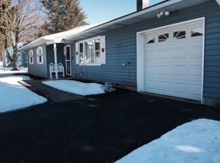 305 Turkey Hill Rd, Bloomsbury, NJ 08804