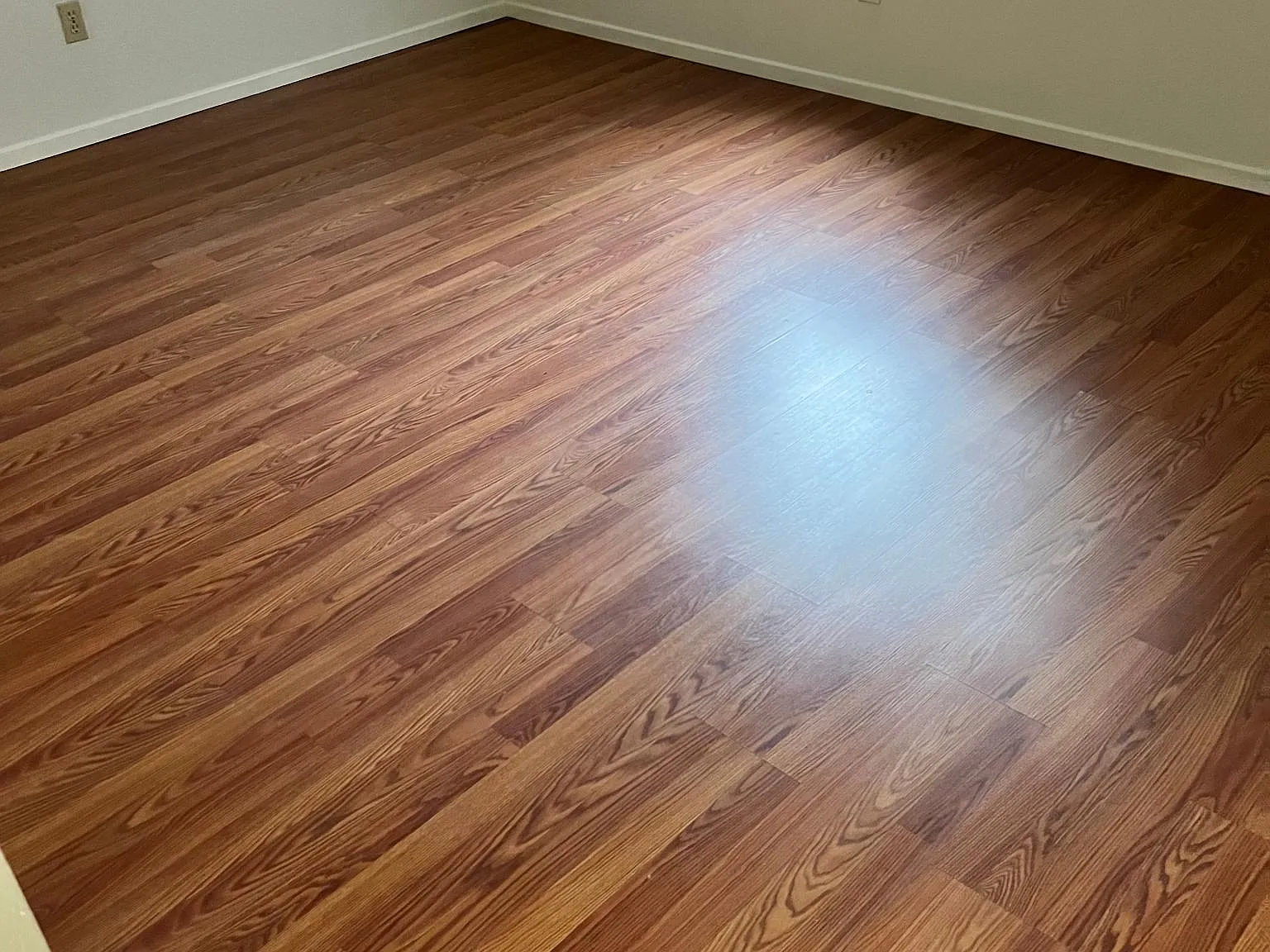 2 bed, 750 sqft, $2,150 — Photo 4