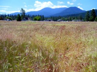 220 Latigo Ranch Rd, Williams, OR 97544