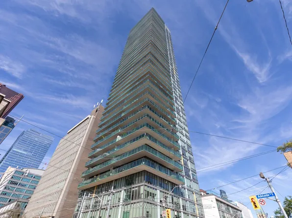 33 Lombard St, Toronto, ON
