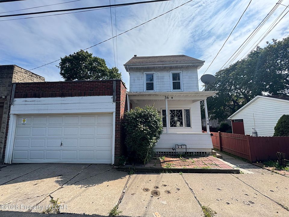 1st image of 36 W 1st St