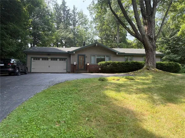 15008 State Route 113, Wakeman, OH 44889