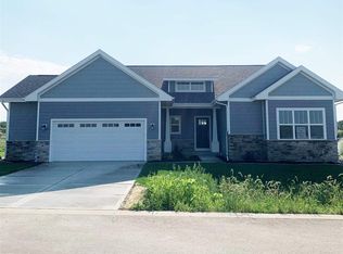 4966 Silo Pr, Waunakee, WI 53597