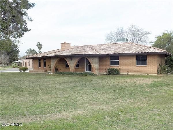 1st image of 908 N Alzora Way