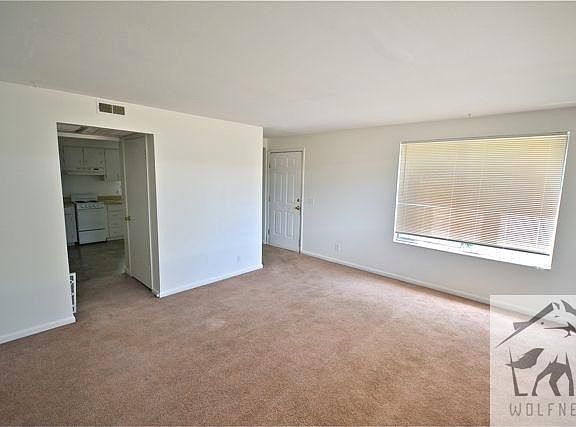 5th image of 1545 S Green St