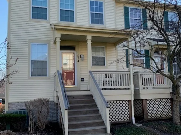 674 Littleton Trl #20-1, Elgin, IL 60120