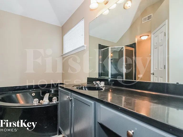 2778 Misty Valley Dr — Photo 10