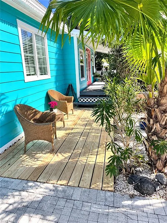 3 bed, 2.0 bath, 1200 sqft, $8,000 — Photo 3
