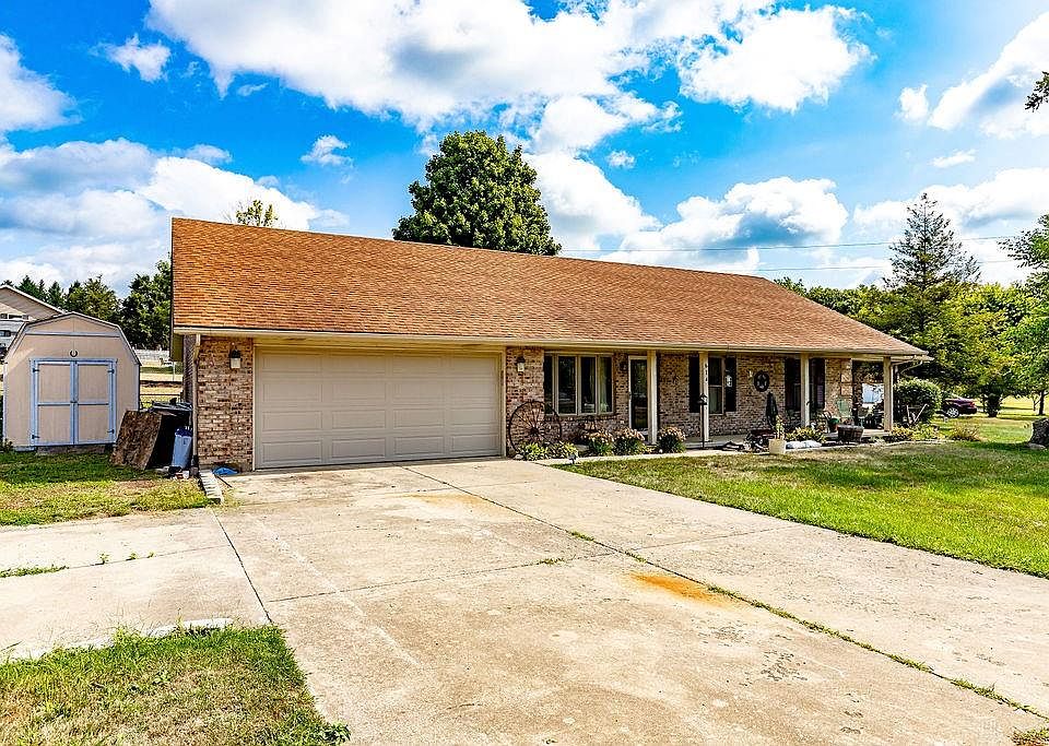 1st image of 614 Lakengren Dr
