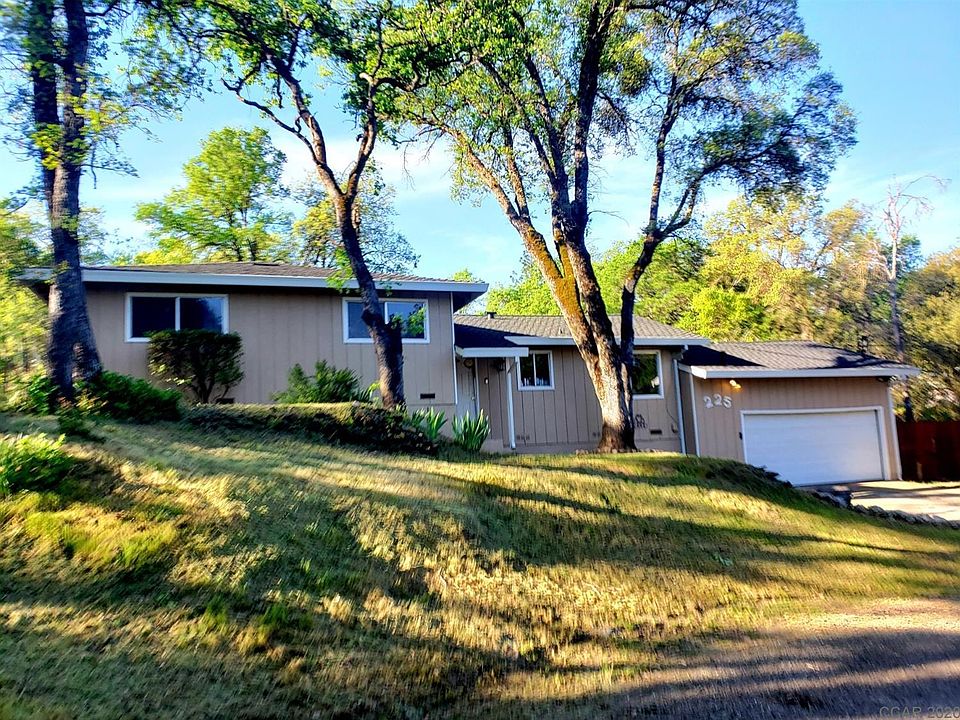 225 Pine St, San Andreas, CA 95249 Zillow