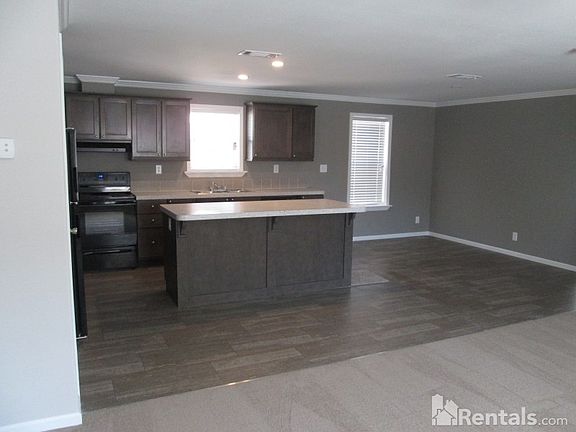 4th image of 2957 Vern Dr