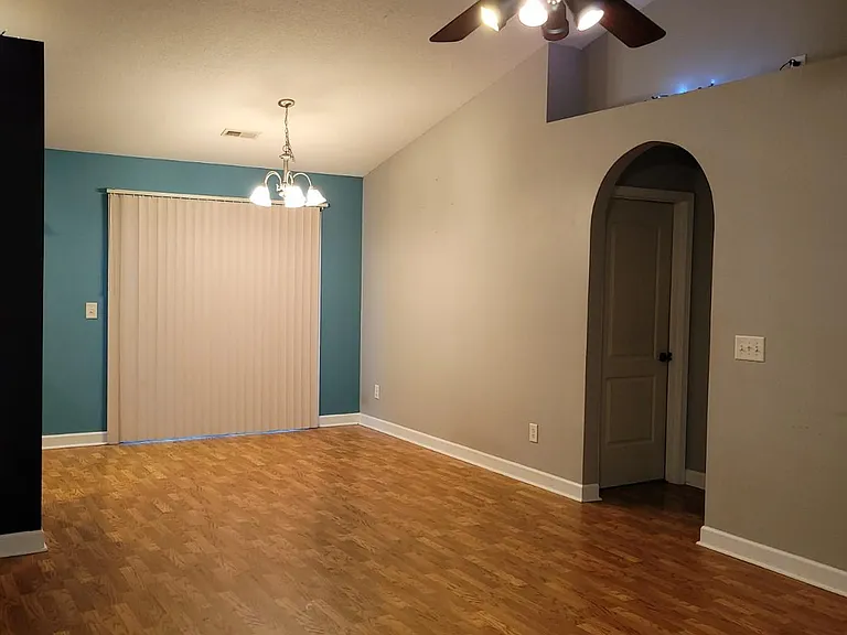 2800 Green Pond Cir — Photo 2