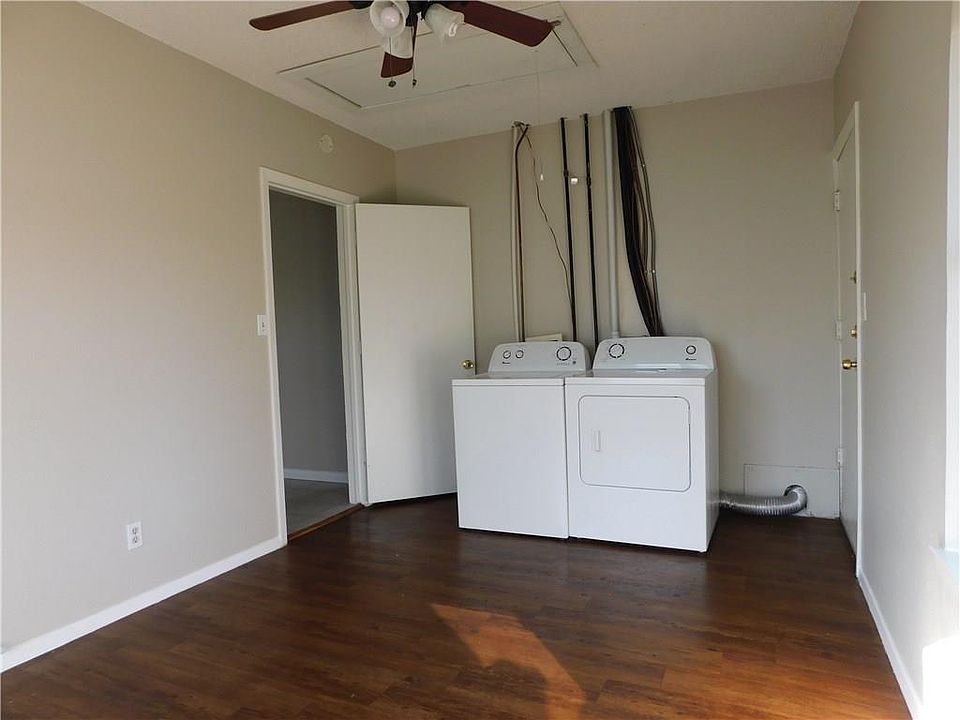1st image of 826 N Bishop Ave #4