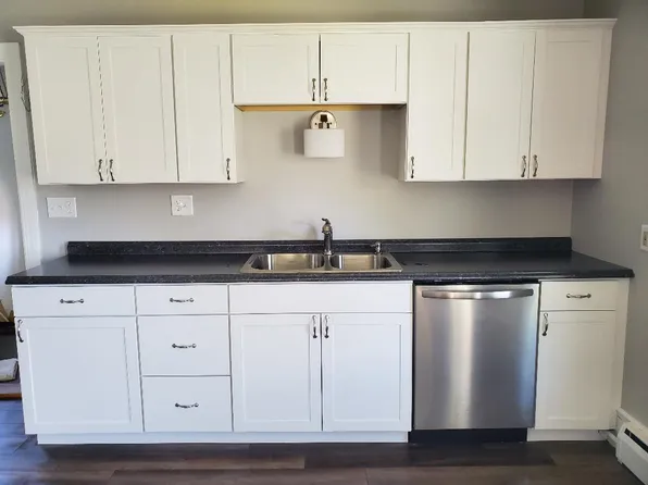 9 Goodrich Ave #B, Sanford, ME 04073