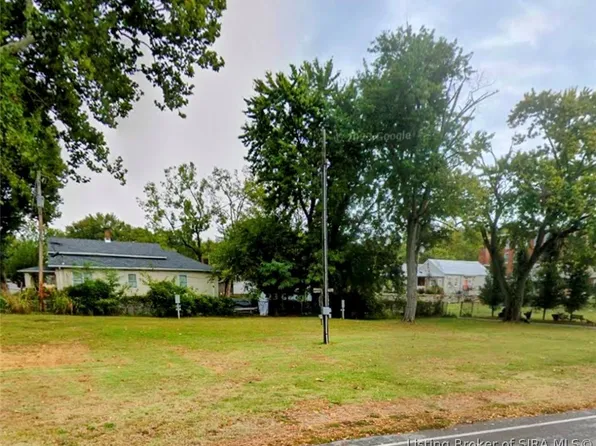 502, 504, 510 E Vaughn Drive, Madison, IN 47250