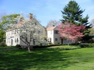 18 Gale Village Rd, Newton, NH 03858