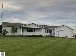 9171 Warner Rd, Elwell, MI 48832