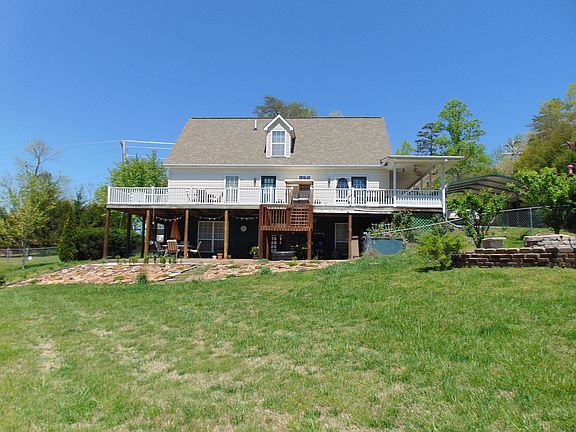 2nd image of 216 Lakeside Dr