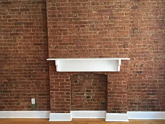 Rented by Metropolis Real Estate of Manhattan