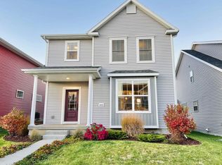 6122 Misty Bridge Rd, Madison, WI 53718