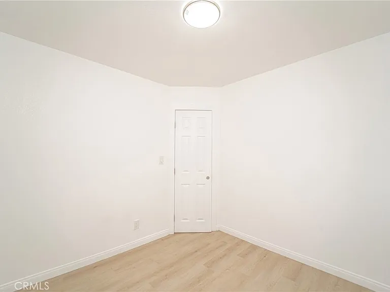 872 Hill — Photo 24